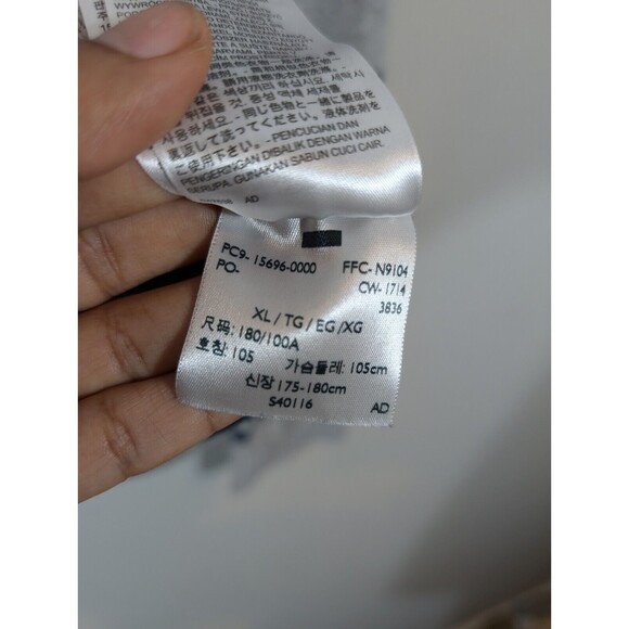 Levi's Sweater Men Sz XL Beige Grey Striped Long Sleeve Slim Fit Crew Neck Nerdy - Picture 6 of 7